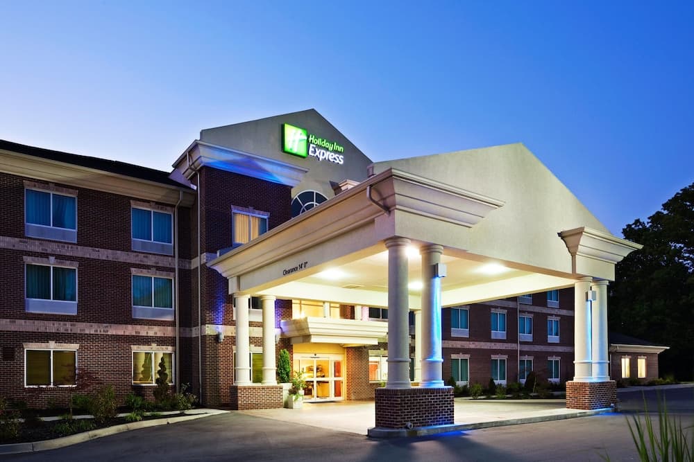 Holiday Inn Express & Suites Carrollton by IHG featured exterior or lobby in Carrollton, KY — similar hotel