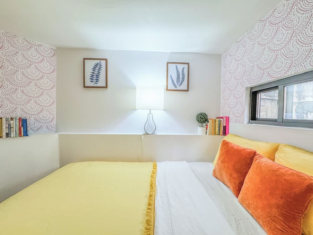 183 Orchard St interior in New York, NY — gallery photo 2