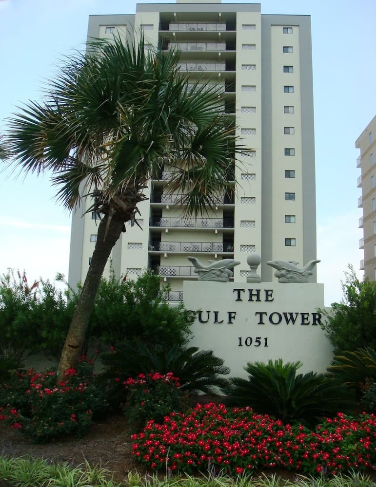 Gulf Tower 8b 2 Bedroom Condo by RedAwning featured exterior or lobby in Gulf Shores, AL — similar hotel