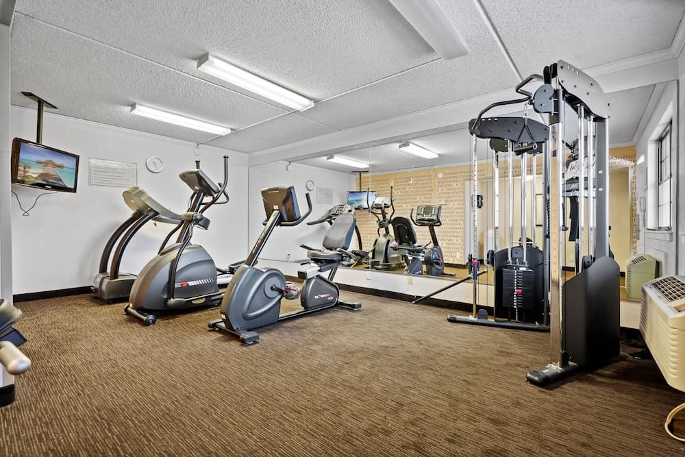 La Quinta Inn by Wyndham Costa Mesa / Newport Beach gallery photo in Costa Mesa, CA — image 5