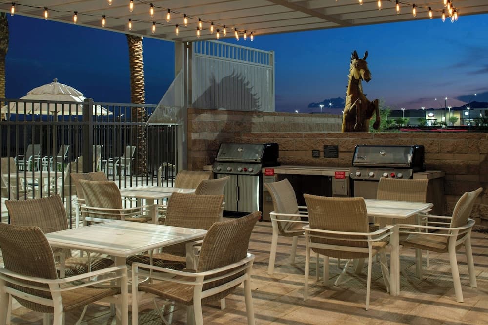 Towneplace Suites By Marriott Surprise Prasada gallery photo in Surprise, AZ — image 10
