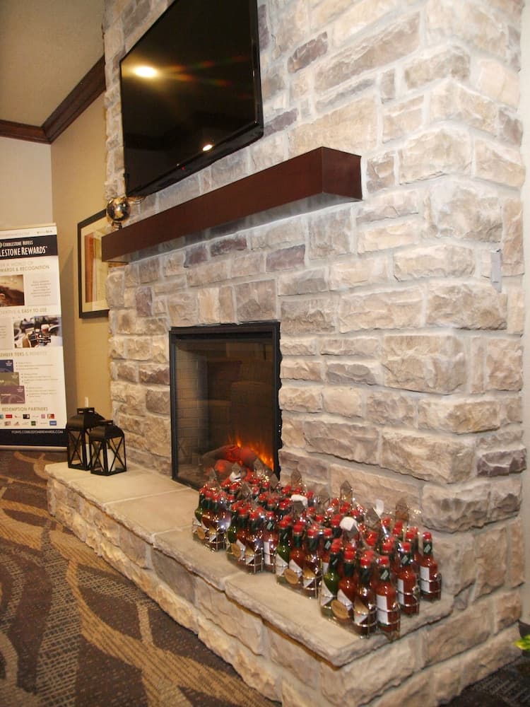 Cobblestone Inn & Suites - Vinton gallery photo in Vinton, LA — image 58