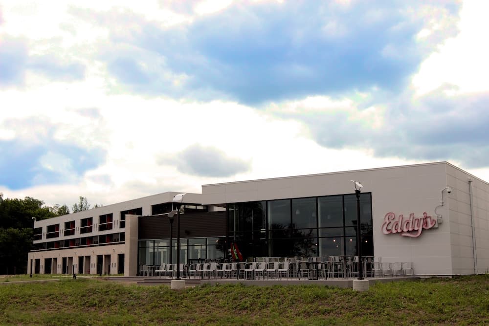 Eddy's Resort — hotel in Onamia, Minnesota