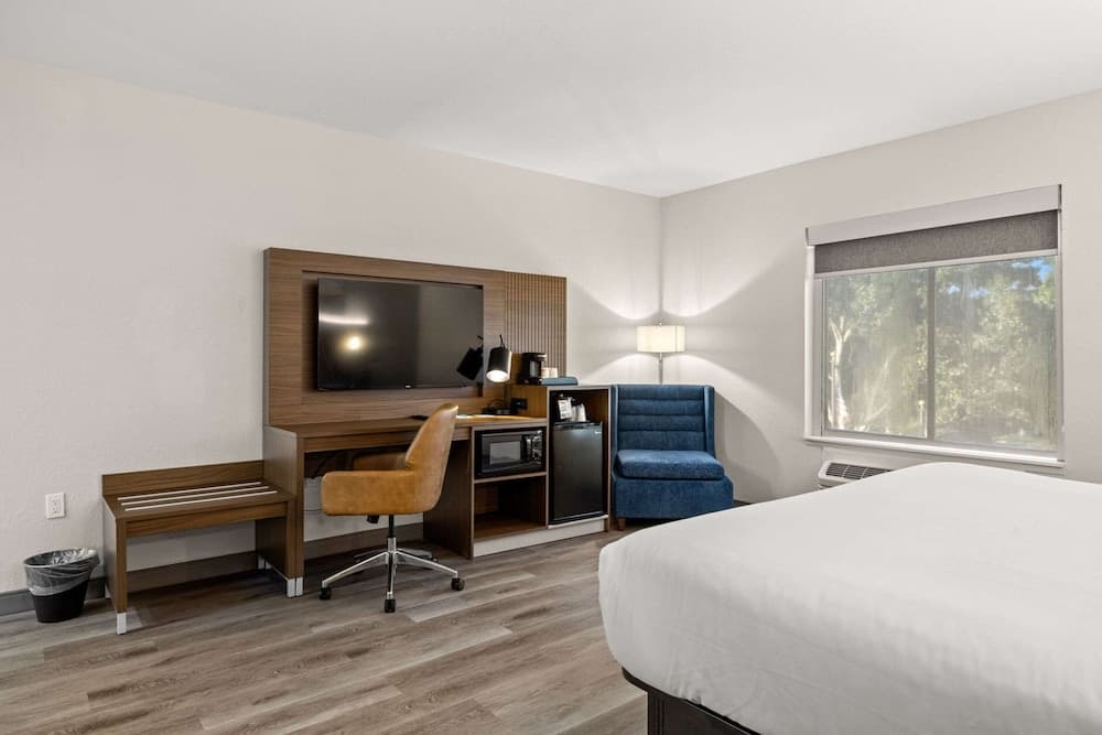 Clarion Pointe Lakeland I-4 gallery photo in Lakeland, FL — image 34