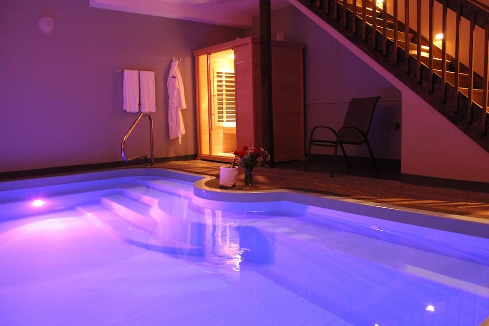 Belamere Suites Hotel property views in Perrysburg, OH — gallery photo 3