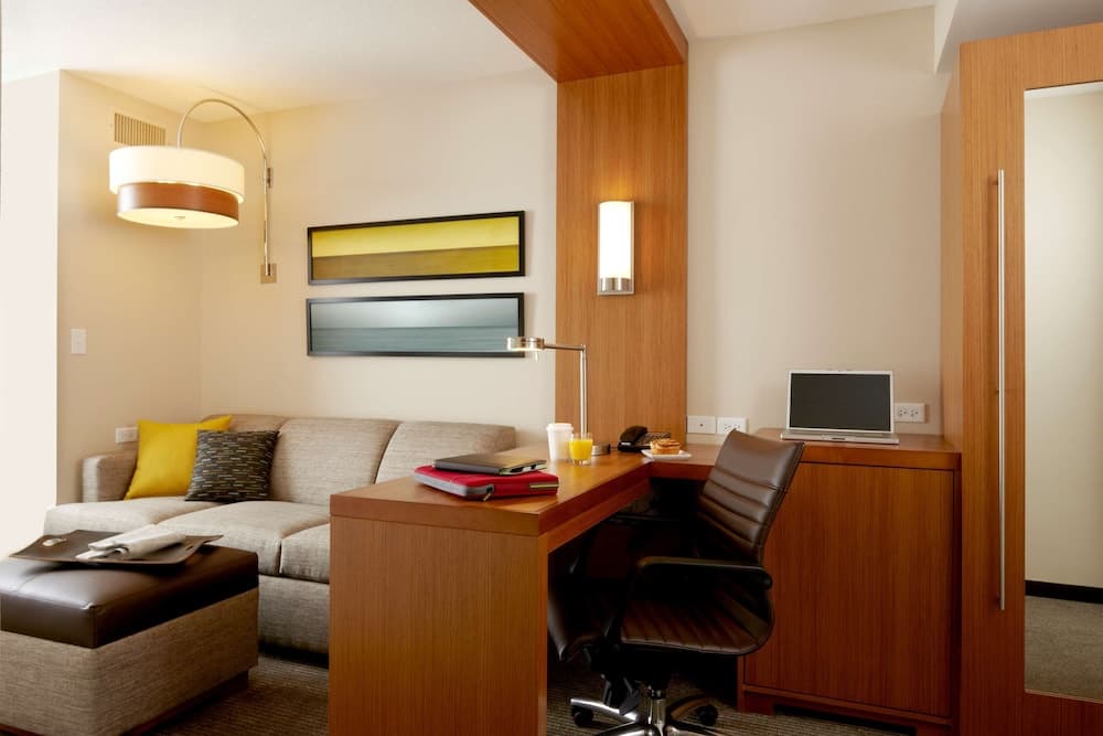 Hyatt Place Indianapolis / Fishers gallery photo in Fishers, IN — image 23