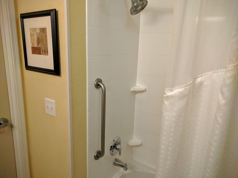Holiday Inn Express Hotel & Suites Merced by IHG gallery photo in Merced, CA — image 41