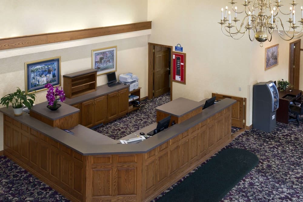 Days Inn by Wyndham Grayling interior in Grayling, MI — gallery photo 2