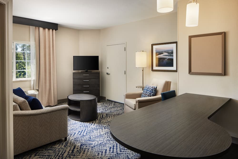Candlewood Suites I-26 at Northwoods Mall by IHG gallery photo in North Charleston, SC — image 6