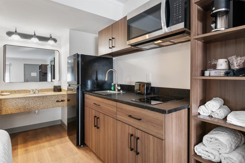 Surestay Studio By Best Western Paradise Lancaster County gallery photo in Paradise — image 6
