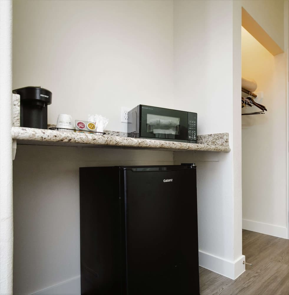 Best Western Sugarland Inn gallery photo in Sugar Land, TX — image 24