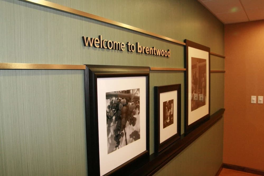Hampton Inn Brentwood gallery photo in Brentwood, CA — image 10