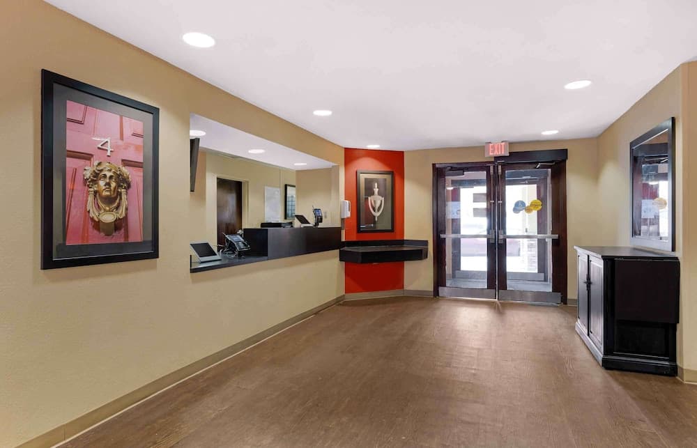 Extended Stay America Suites Houston Med Ctr Greenway Plaza property views in Houston, TX — gallery photo 3