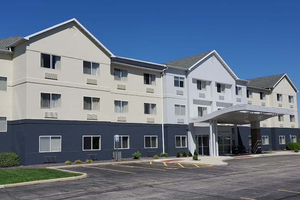 Fairfield Inn by Marriott St. Louis Collinsville, IL featured exterior or lobby in Collinsville, IL — similar hotel
