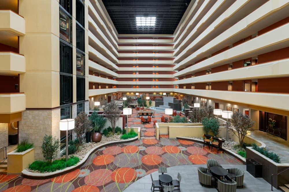 University Plaza Hotel and Convention Center Springfield property views in Springfield, MO — gallery photo 3