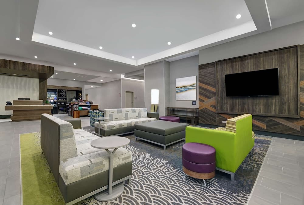 Hilton Garden Inn Manassas property views in Manassas, VA — gallery photo 3