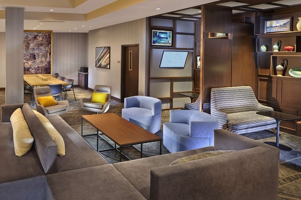 Hyatt Place Chapel Hill / Southern Village interior in Chapel Hill, NC — gallery photo 2