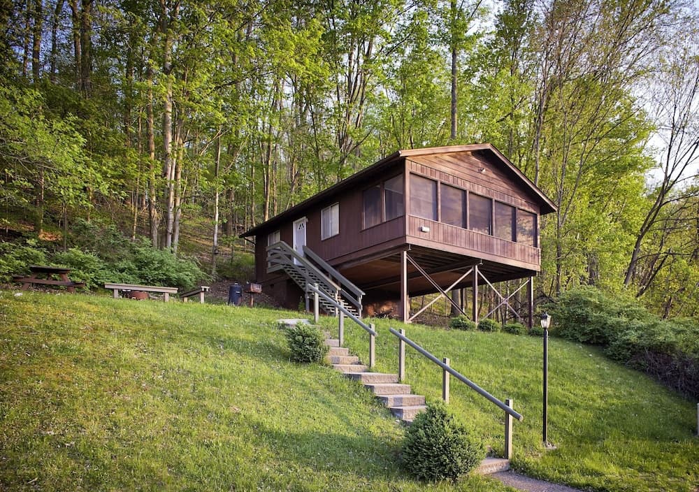 Salt Fork Lodge and Conference Center interior in Cambridge, OH — gallery photo 2