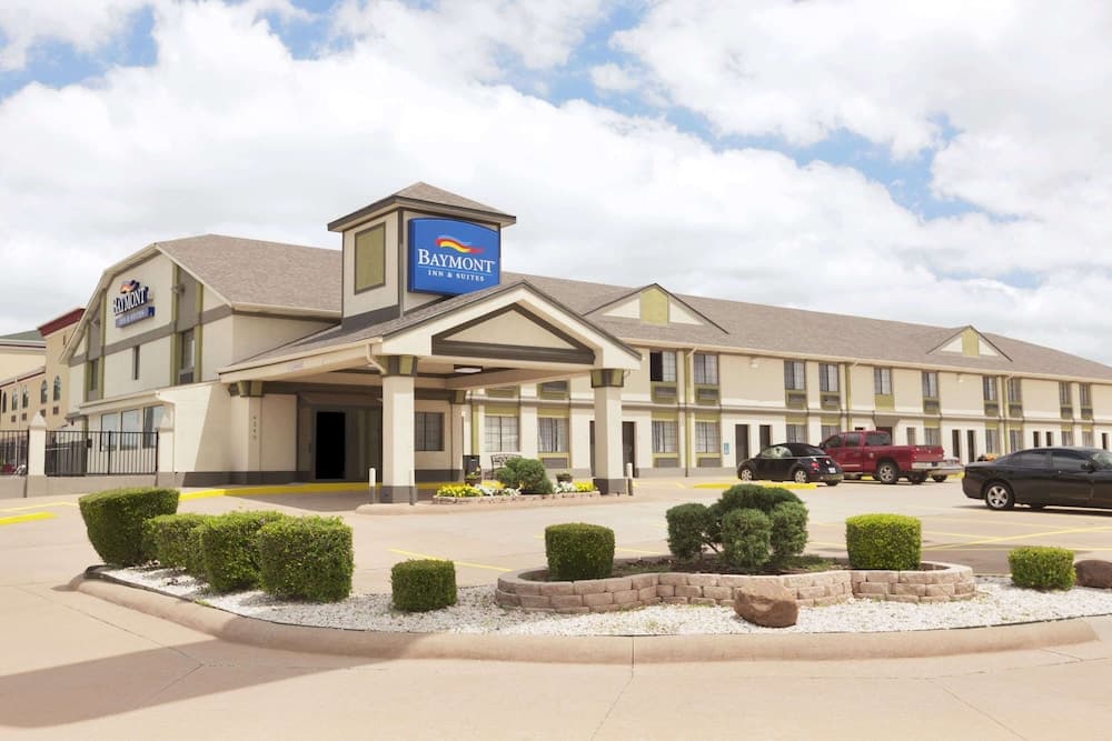 Baymont by Wyndham Oklahoma City Airport featured exterior or lobby in Oklahoma City, OK — similar hotel