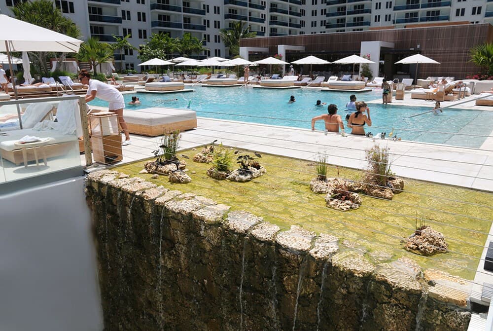 1 Homes Vacation Rentals by LMC property views in Miami Beach, FL — gallery photo 3