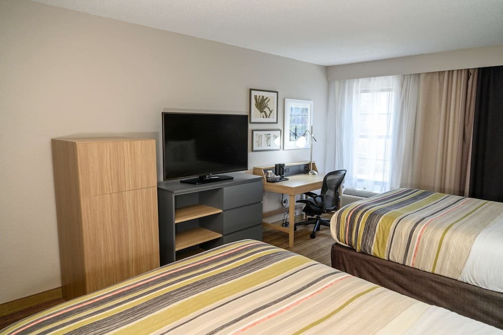 Country Inn & Suites by Radisson, Greenfield, IN property views in Greenfield, IN — gallery photo 3