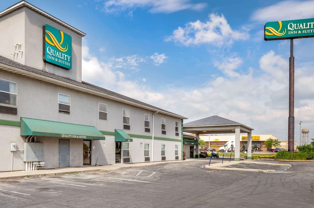 Quality Inn & Suites featured exterior or lobby in Columbus, OH — similar hotel