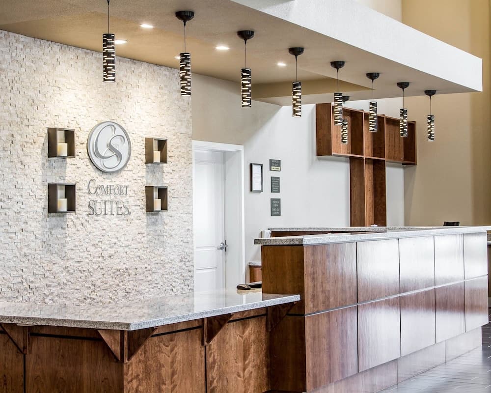 Comfort Suites Woodland - Sacramento Airport interior in Woodland, CA — gallery photo 2