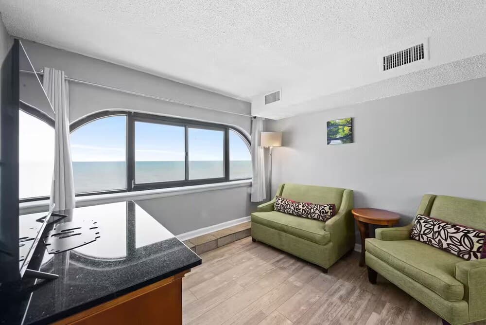 Hotel O Sunset Waves Myrtle Beach, Sc property views in Myrtle Beach, SC — gallery photo 3