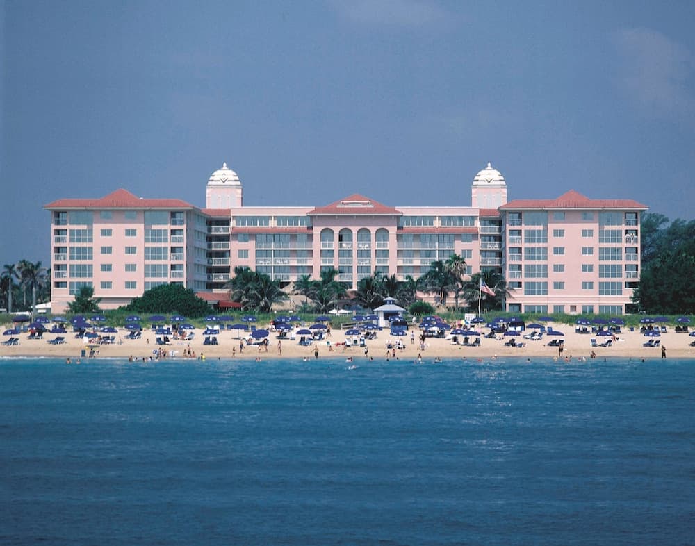 Palm Beach Shores Resort and Vacation Villas featured exterior or lobby in Singer Island, FL — similar hotel