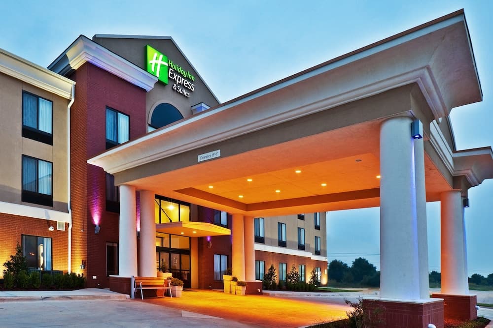 Holiday Inn Express & Suites Perry by IHG featured exterior or lobby in Perry, OK — similar hotel