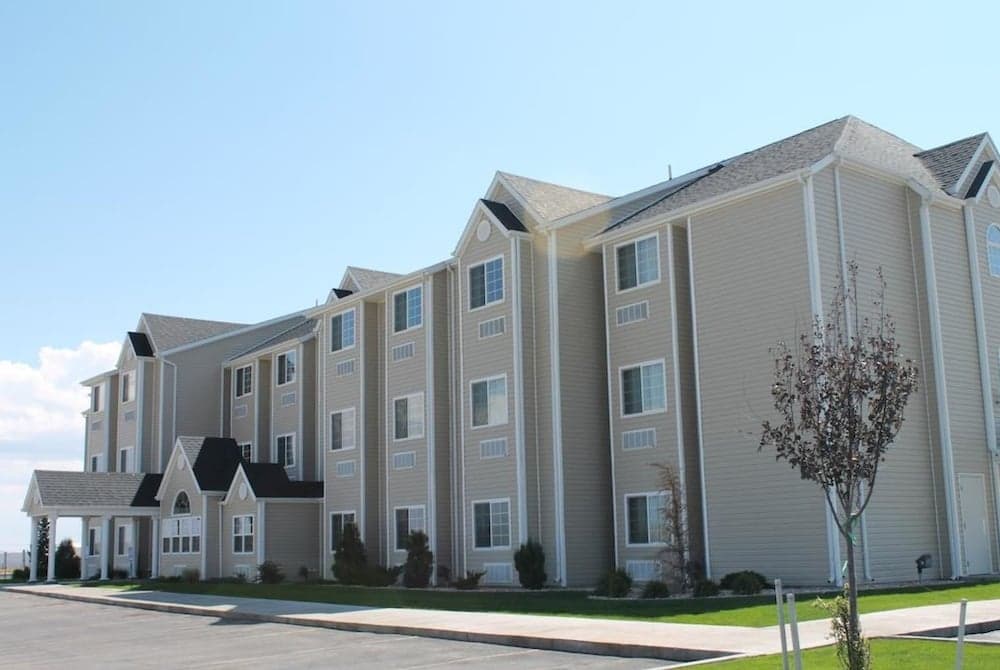 Microtel Inn and Suites by Wyndham Rawlins — hotel in Rawlins, Wyoming