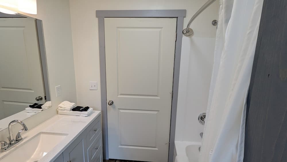 The IronHorse Inn property views in Garden City, UT — gallery photo 3