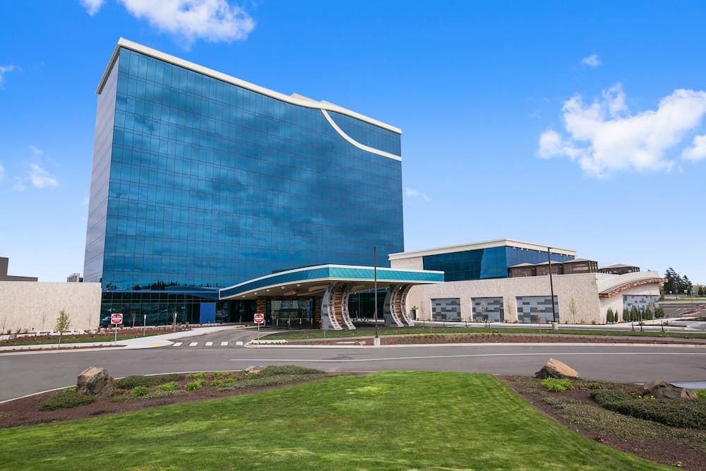 Ilani featured exterior or lobby in Ridgefield, WA — similar hotel