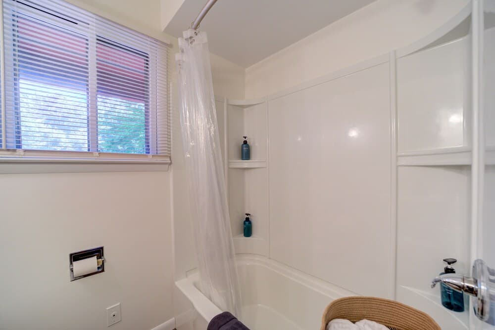 Scenic Drive Resort by DreamStay gallery photo in Muskegon, MI — image 101