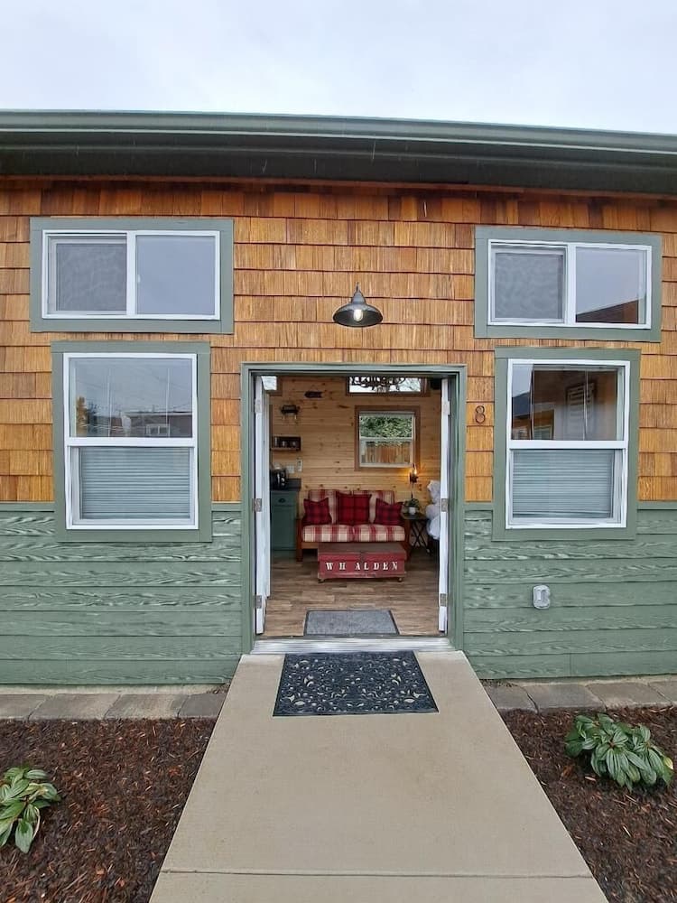 The Boutique Retreat gallery photo in McMinnville, OR — image 67