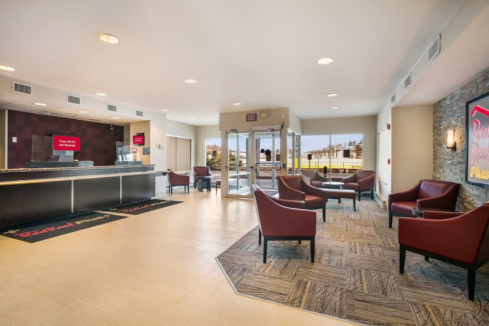 Red Roof Inn PLUS+ Boston - Logan property views in Saugus — gallery photo 3
