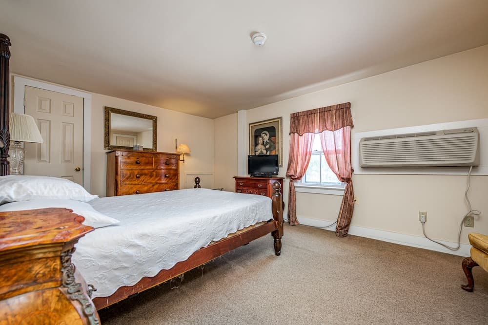 Wayside Inn gallery photo in Middletown, VA — image 13