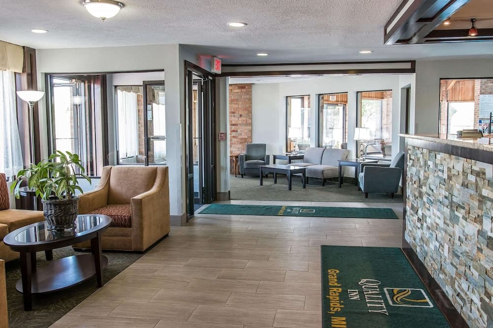 Quality Inn Grand Rapids South-Byron Center property views in Grand Rapids, MI — gallery photo 3