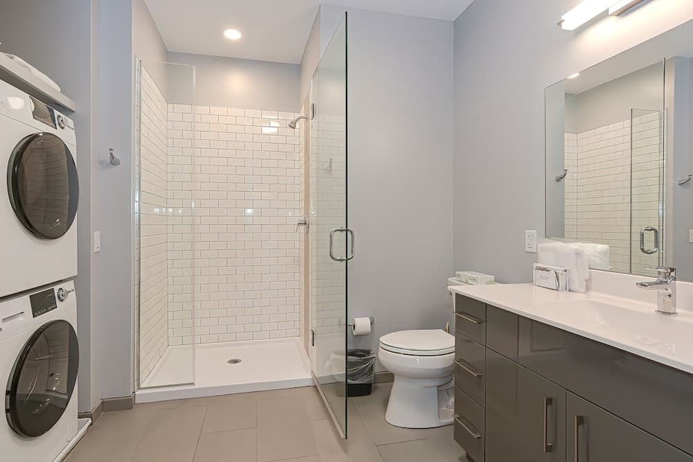 Global Luxury Suites Downtown Providence gallery photo in Providence, RI — image 98