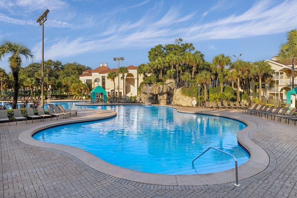 Sheraton Vistana Resort Villas, Lake Buena Vista/Orlando featured exterior or lobby in Orlando, FL — similar hotel