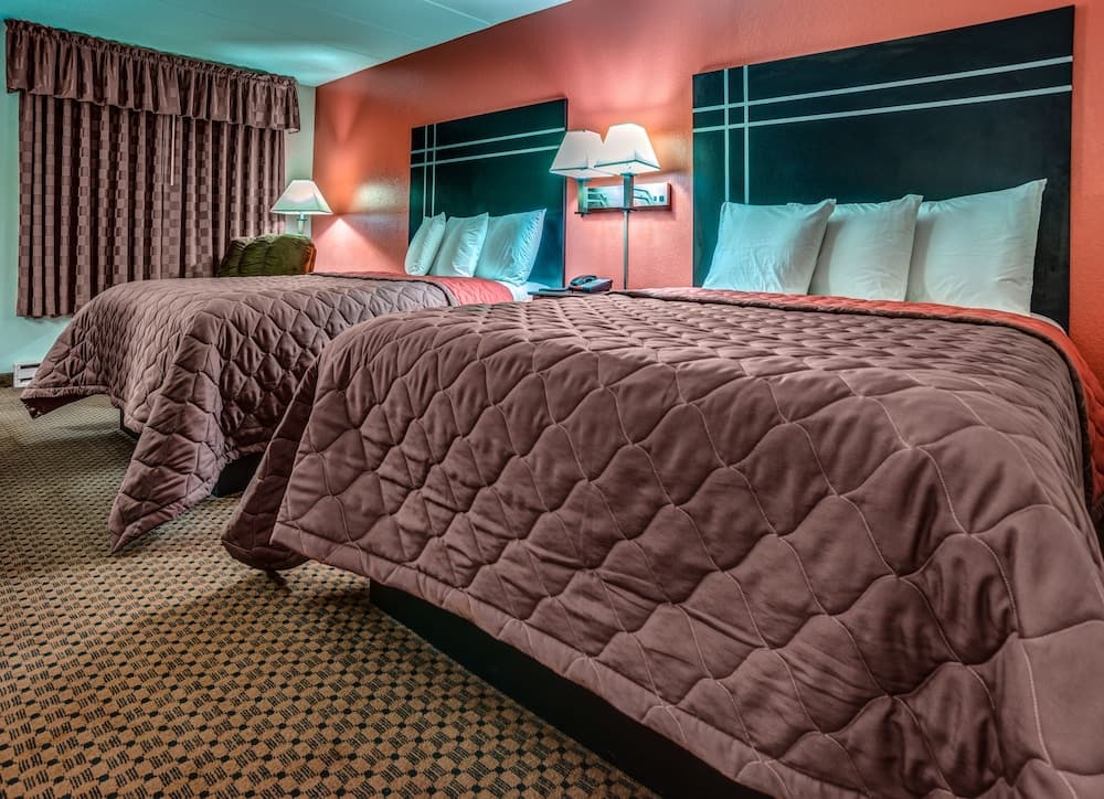 Prime Rate Inn property views in Burnsville, MN — gallery photo 3