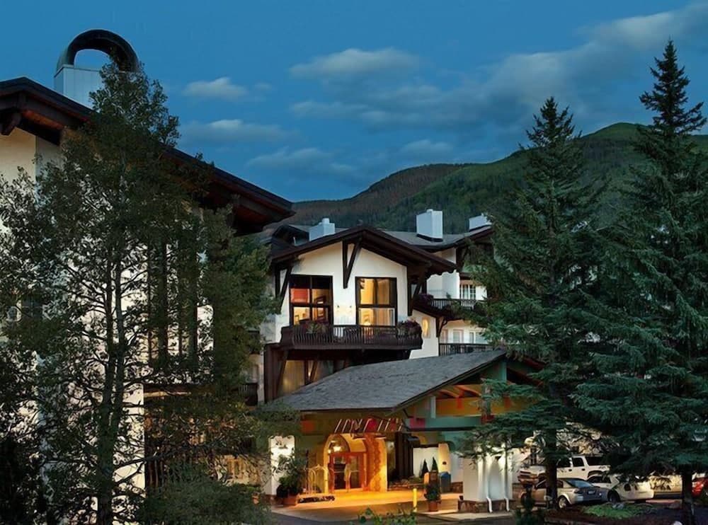 Modern 2 BR Condo Lodge at Vail, Walk to Gondola by RedAwning featured exterior or lobby in Vail, CO — similar hotel