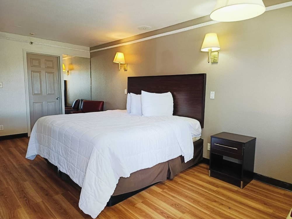 Travelers inn by OYO Wichita Falls — hotel in Wichita Falls, Texas
