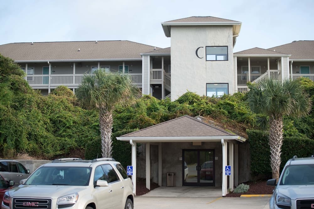 Atlantic Beach Resort, a Ramada by Wyndham interior in Atlantic Beach, NC — gallery photo 2