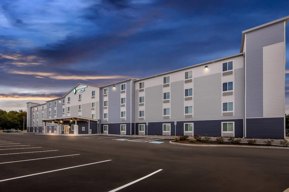 WoodSpring Suites Oak Ridge Knoxville property views in Oak Ridge, TN — gallery photo 3