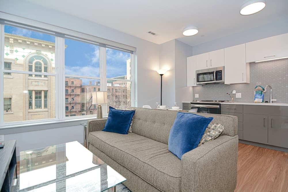 Global Luxury Suites Downtown Providence gallery photo in Providence, RI — image 66