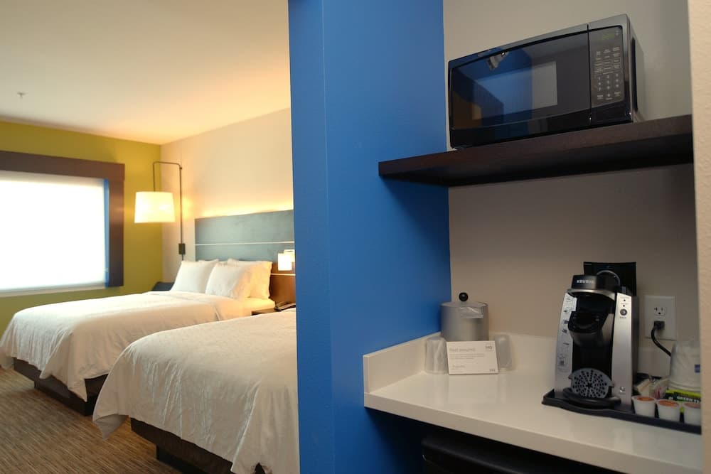 Holiday Inn Express & Suites Onalaska La Crosse Area by IHG gallery photo in Onalaska, WI — image 8