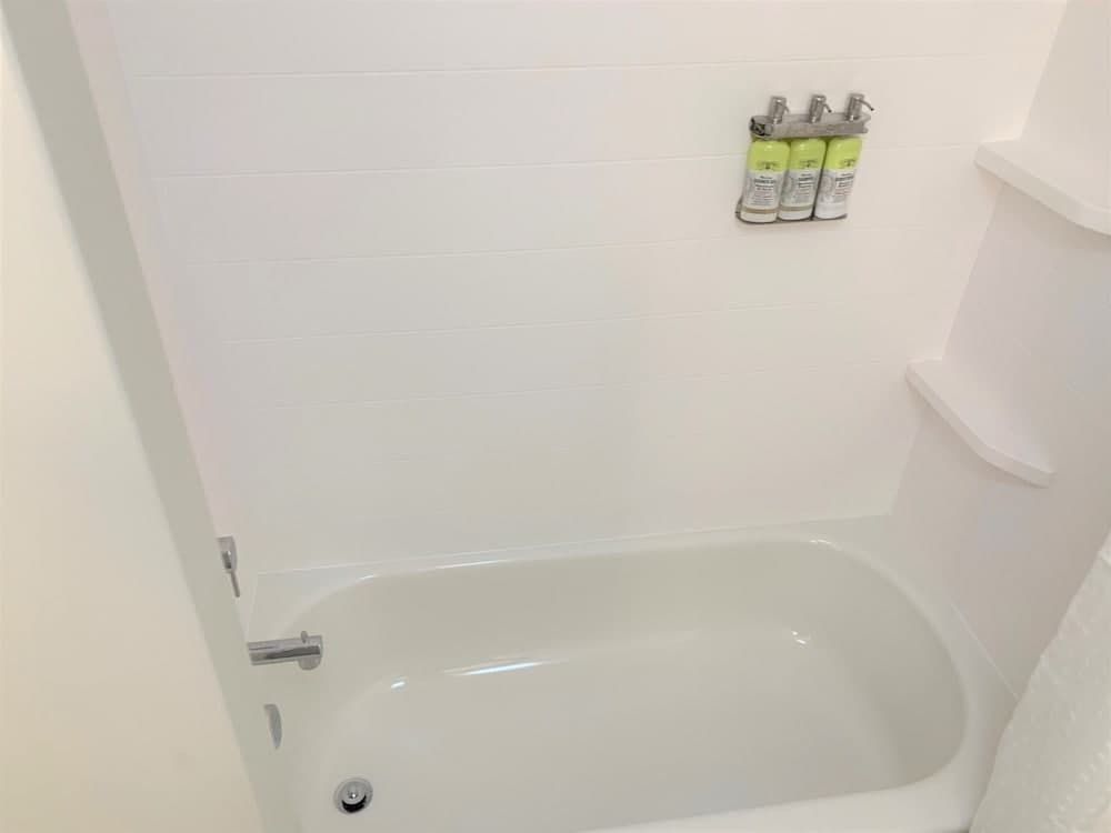 Holiday Inn Express & Suites Wilmington West - Medical Park by IHG gallery photo in Wilmington, NC — image 37