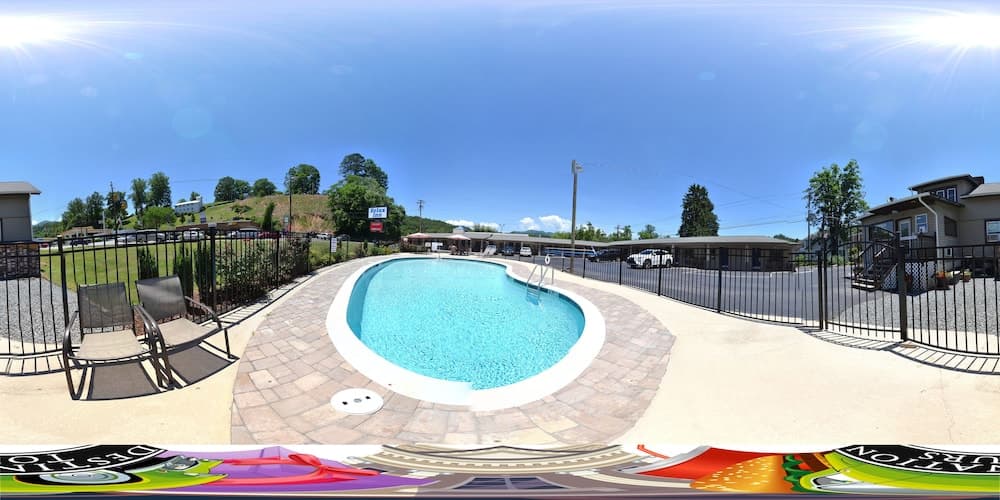 Relax Inn featured exterior or lobby in Bryson City, NC — similar hotel