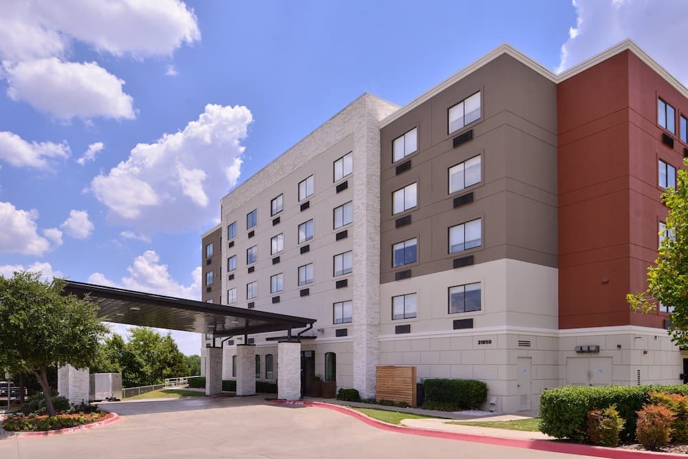 Holiday Inn Express Hotel & Suites Mesquite by IHG property views in Mesquite, TX — gallery photo 3